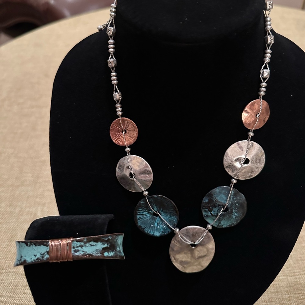 New Necklace & Bracelet Set